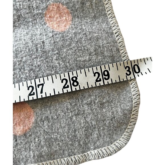 David Fussenegger Reversible Baby Blanket 30x26.5 Gray & Peach Polka Dot Flannel - Picture 9 of 9